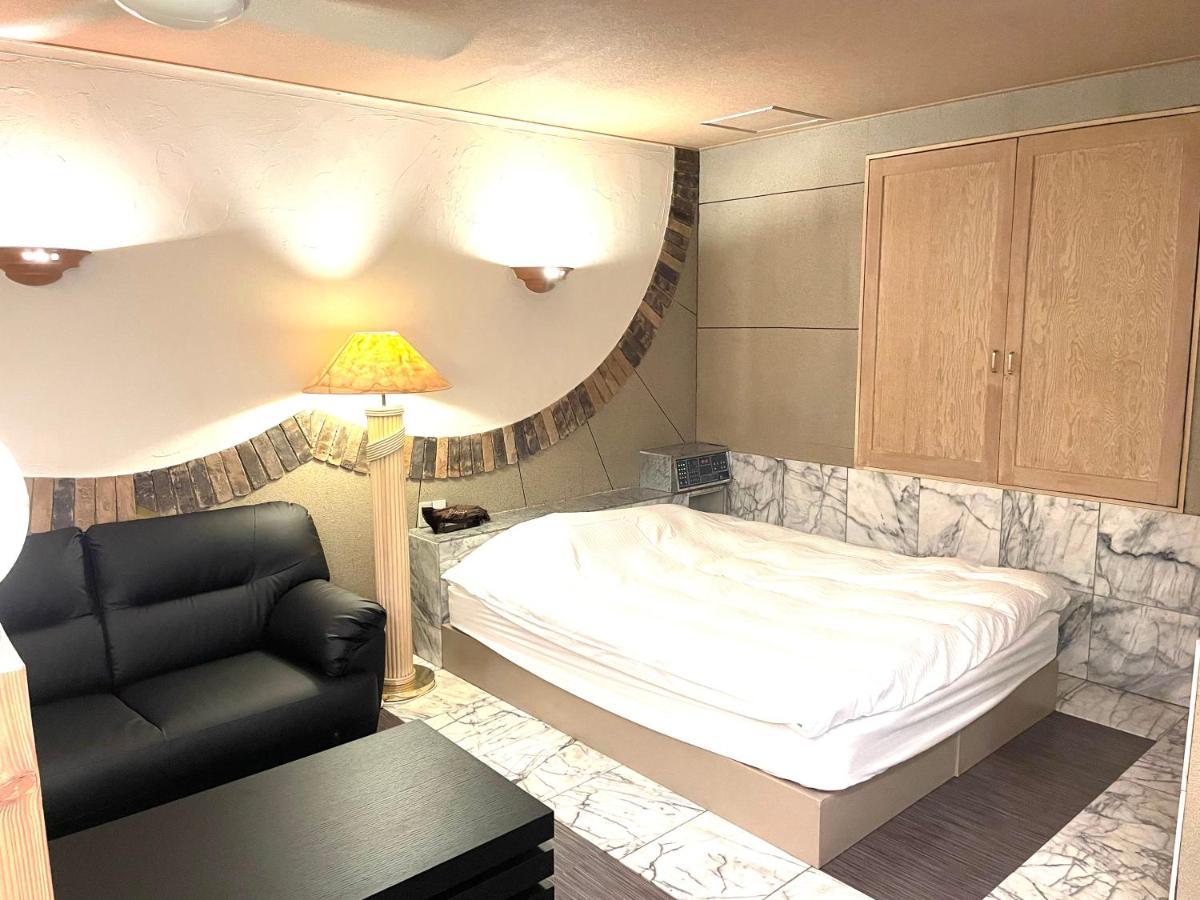 Hotel Ai - Coupls Hotel (Adults Only) Azumino Buitenkant foto